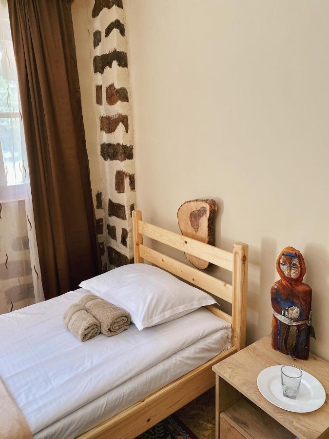 Hovek Guest House Dilidjan Extérieur photo